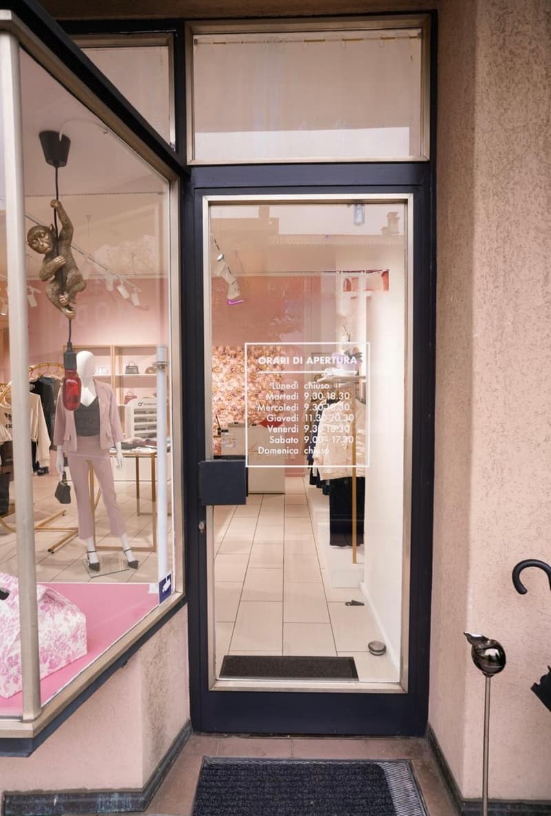 Espace commercial/spacieux magasin avec grande vitrine à Chiasso (2)
