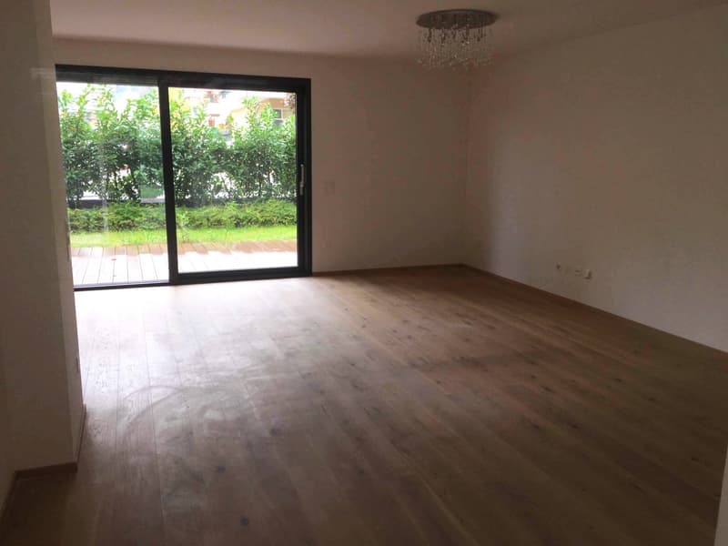Pregassona, elegantes 4,5-Zimmer-Wohnung mit Garten (7)