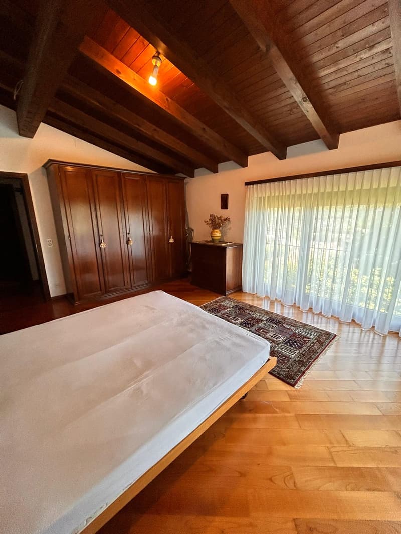 Prächtige 9-Zimmer-Villa in Manno, Tessin (23)