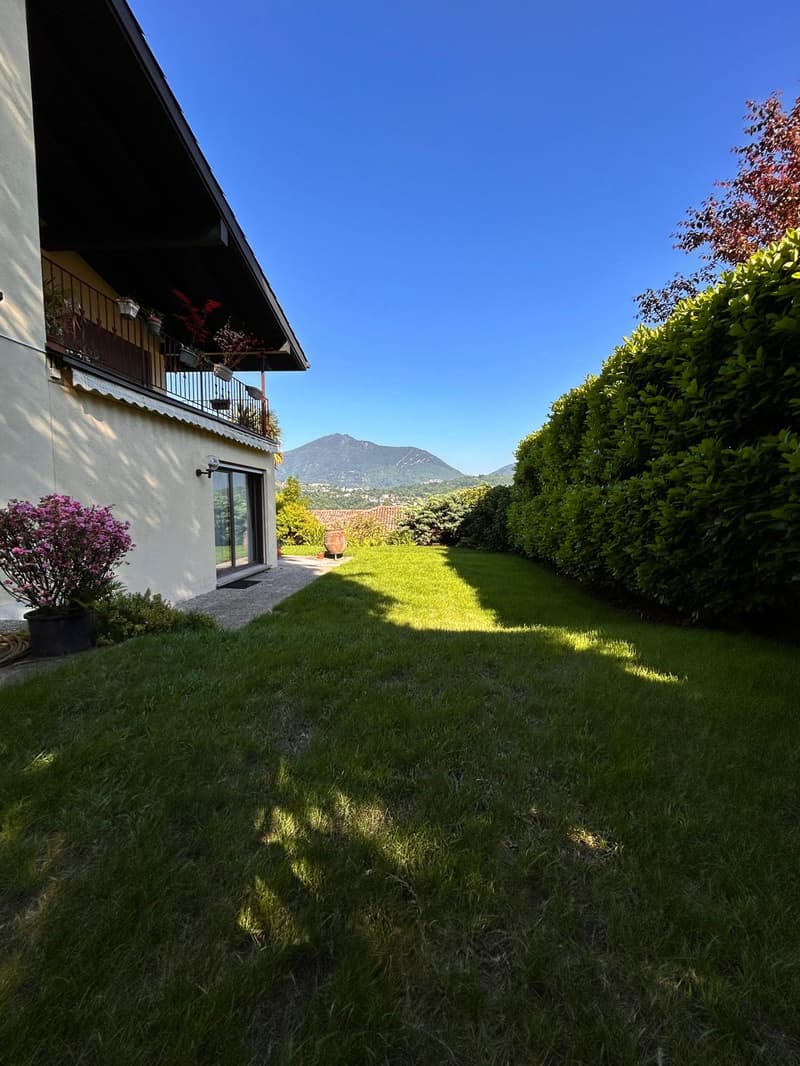 Prächtige 9-Zimmer-Villa in Manno, Tessin (4)