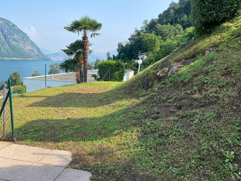 Atemberaubendes 4,5-Zimmer-Dachapartment mit Seeblick in Bissone (21)