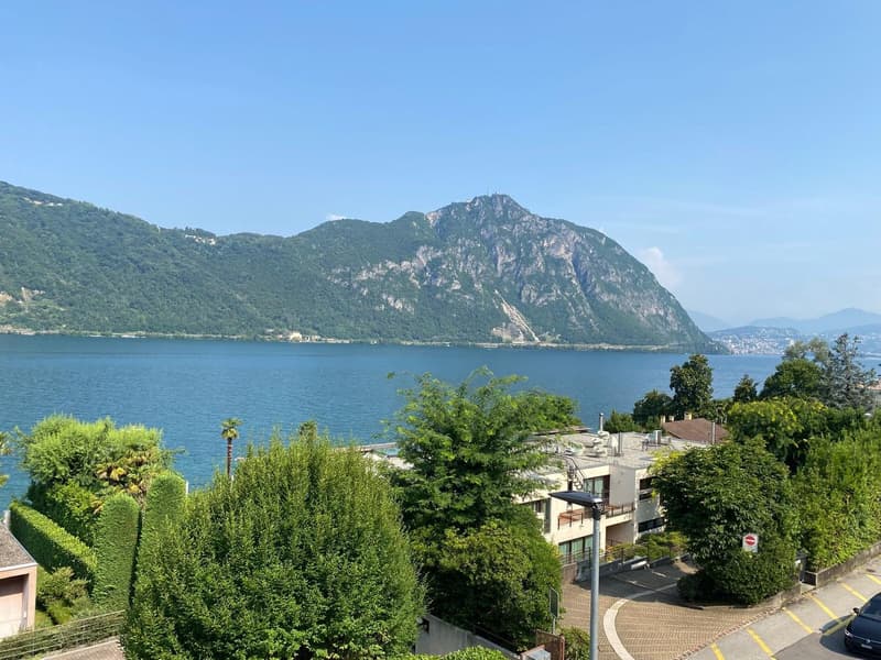 Atemberaubendes 4,5-Zimmer-Dachapartment mit Seeblick in Bissone (1)