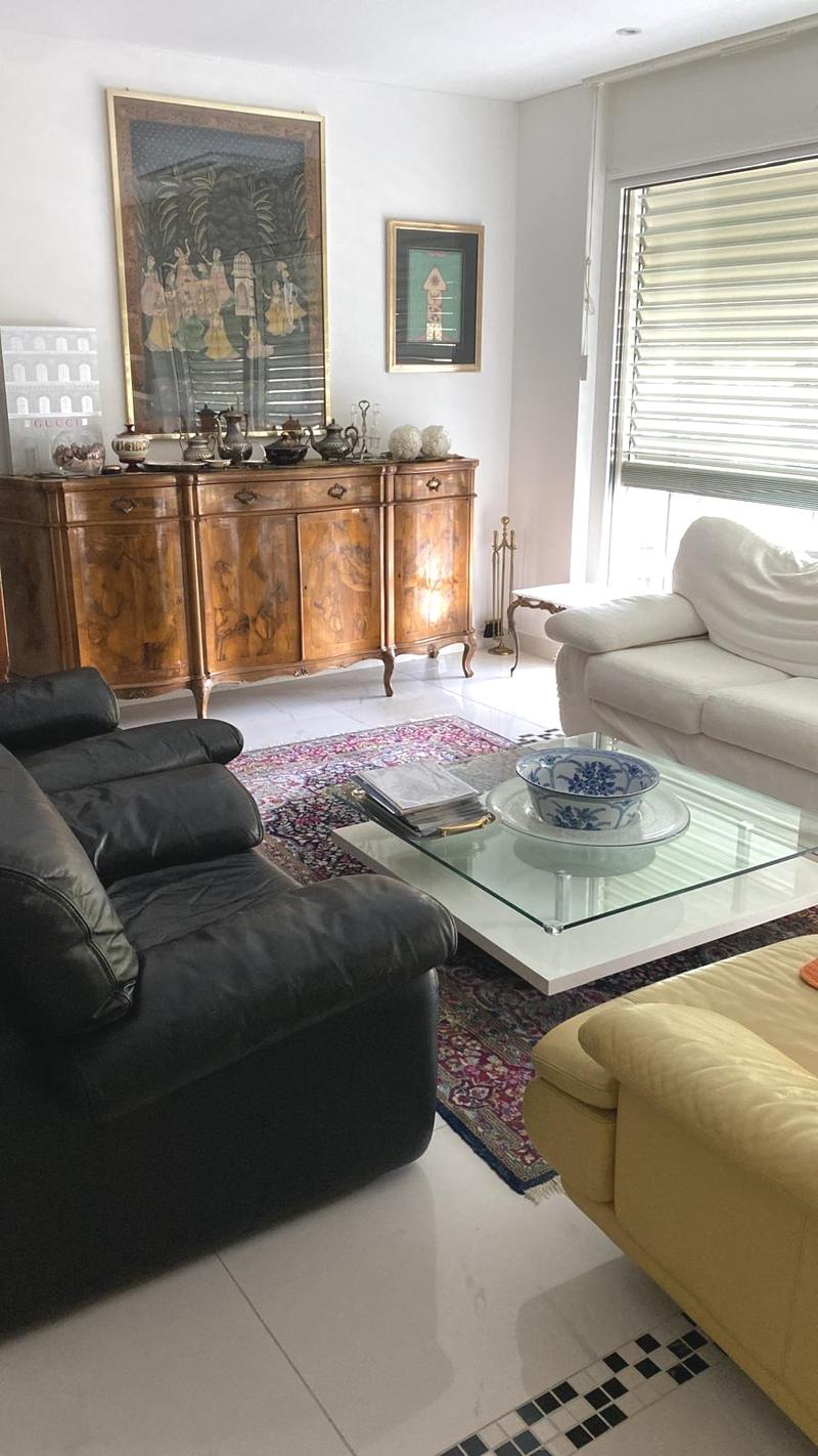 Atemberaubendes 4,5-Zimmer-Dachapartment mit Seeblick in Bissone (9)