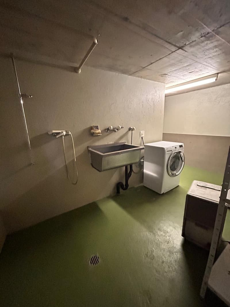 Unabhängiges Haus im Kern von Medeglia (20)