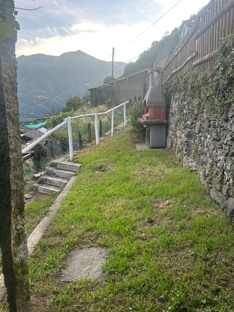 Independent house in the heart of Medeglia (30)