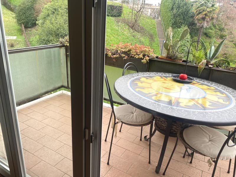 Appartement confortable de 4 pièces avec vue partielle sur le lac (15)