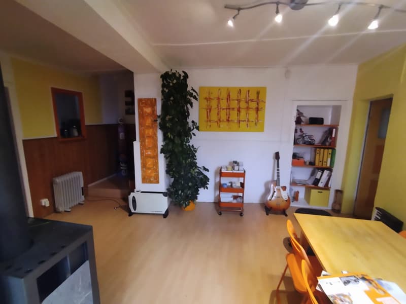 Casa di nucleo con 2 appartamenti e 18 locali a Vernate (34)
