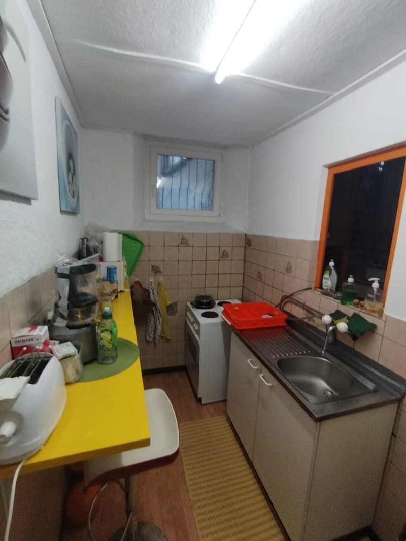 Casa di nucleo con 2 appartamenti e 18 locali a Vernate (35)