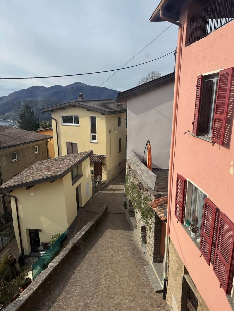 Casa di nucleo con 2 appartamenti e 18 locali a Vernate (14)