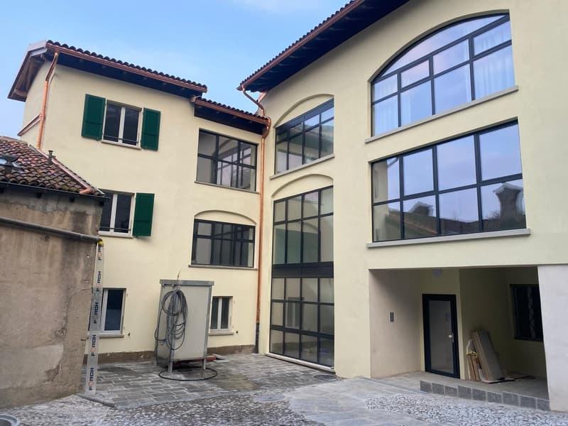 Caratteristico appartamento 2.5 locali a Mendrisio (1)