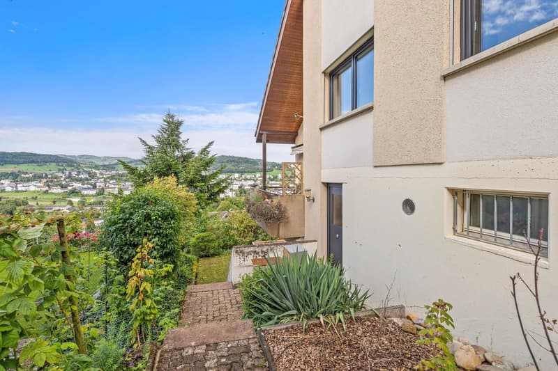 5-bedroom single-family house with a far-reaching view and garden in Füllinsdorf (4)