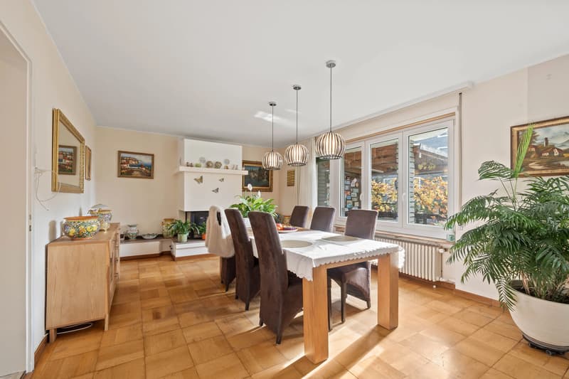 Casa con 2 unità, giardino a Unterentfelden in vendita (5)