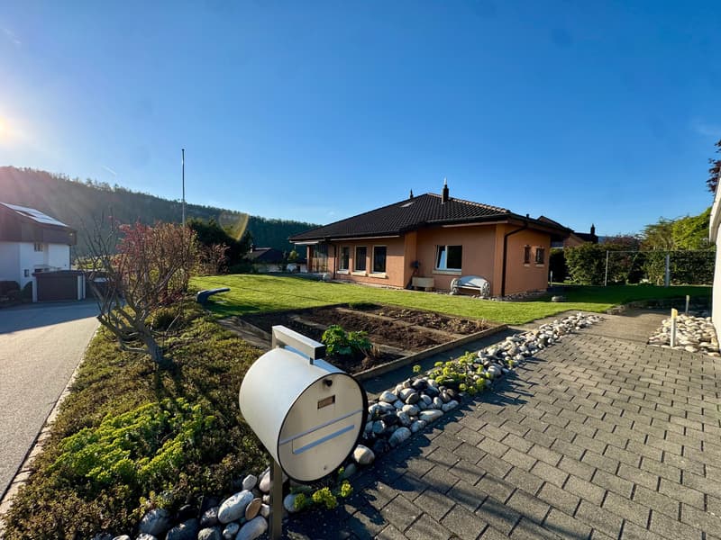 A place to arrive with a wide view, peace and quiet, and space for your future (3)
