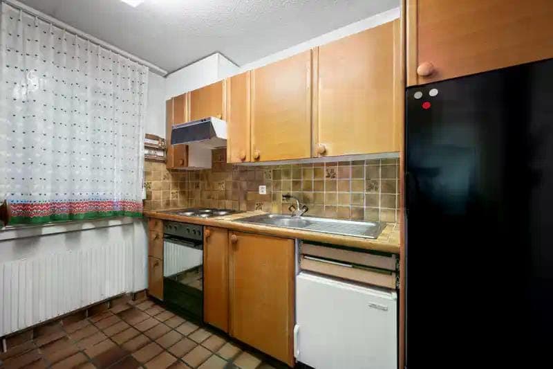 Affoltern am Albis: 5-room corner house with garden - for sale (11)