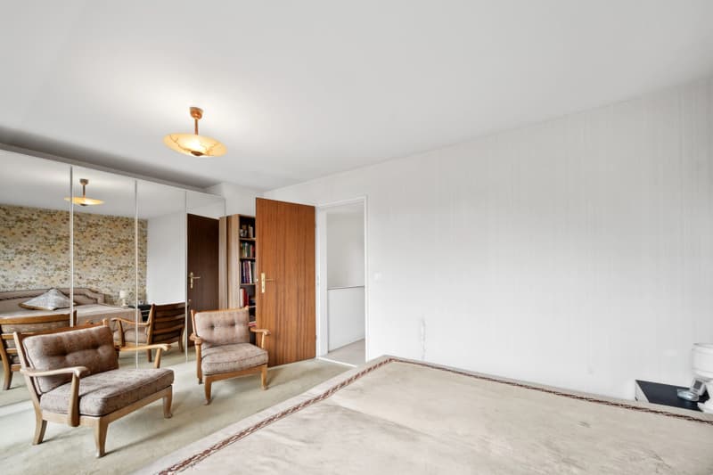 Family paradise in top location - with renovation potential (12)