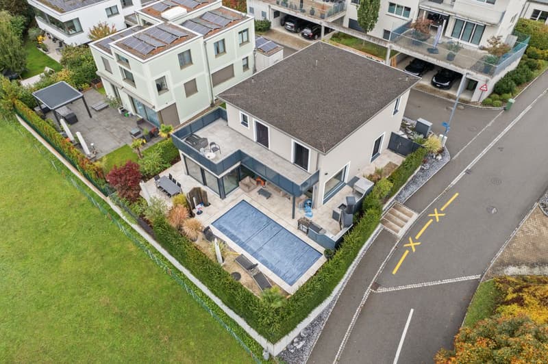 Dreamy single-family house in Jonen with swimming pool and breathtaking views (1)
