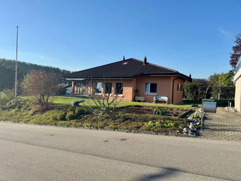 Un endroit pour arriver - avec une vue panoramique, du calme et de l'espace pour votre avenir (3)