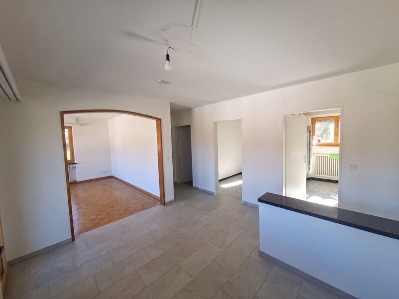 Geräumiges 5.5-Zimmer Einfamilienhaus mit Aussicht in Seewen (7)