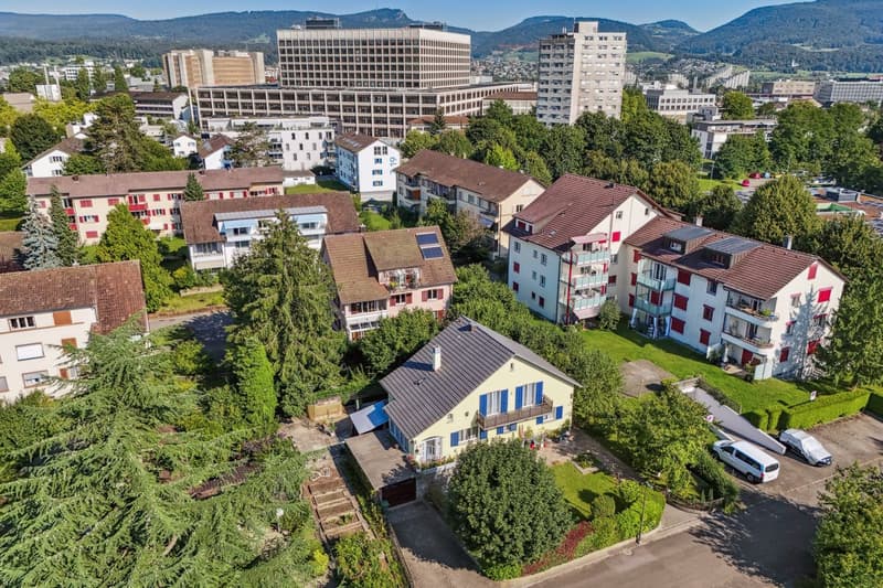 Familienparadies mit Wintergarten und grossem Garten (3)