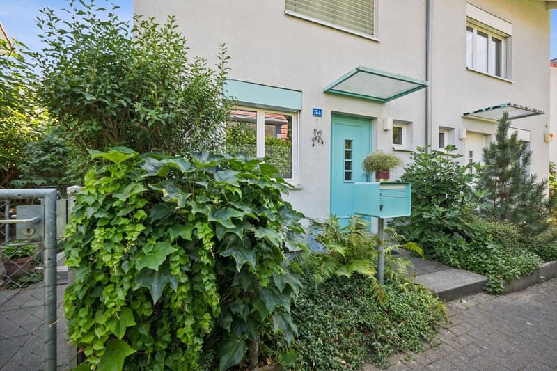 Gepflegt und grosszügig an ruhiger Lage (5)
