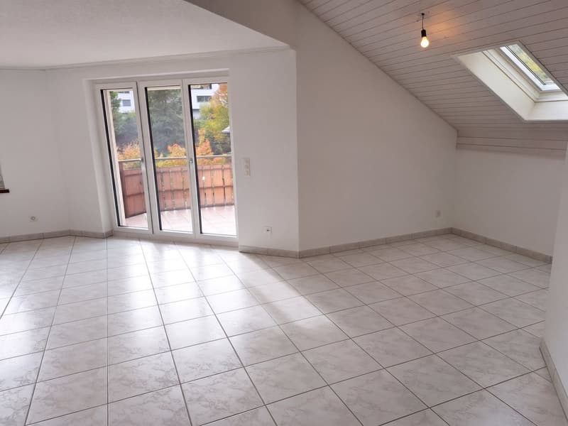 Zweistöckiges Raumwunder in Bremgarten: 6.5-Zimmer-Maisonette mit beheiztem Pavillon & Bastelraum (5)
