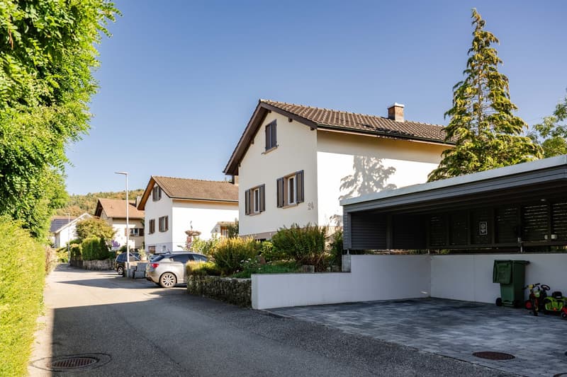 Einfamilienhaus mit Ausbaupotenzial an ruhiger Lage in Muhen (13)