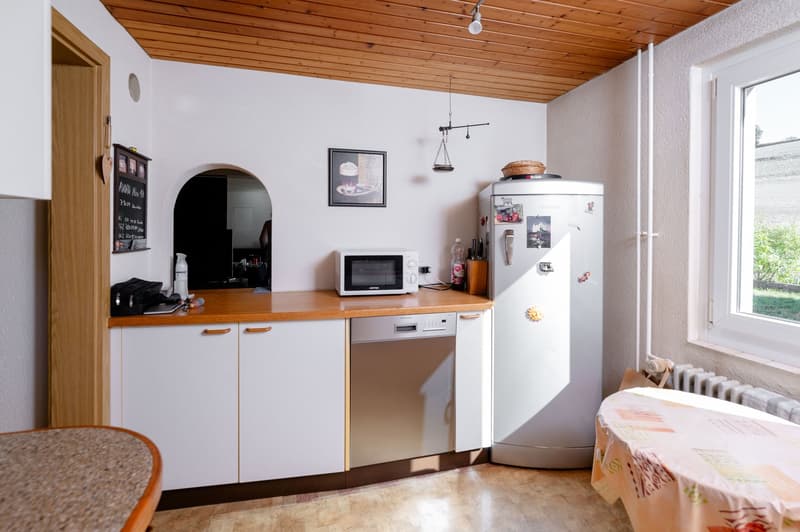 Einfamilienhaus mit Ausbaupotenzial an ruhiger Lage in Muhen (6)