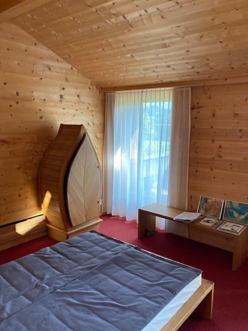 Appartement spacieux 4.5 pièces avec belle vue à Kaltbrunn (2)