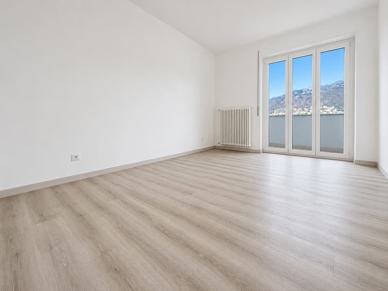 Verfügbar ab Juli - 2.5 Zimmer moderne Wohnung in Chiasso (5)