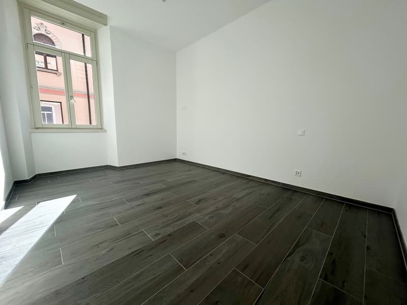 Cercasi subentrante – 4.5 locali con giardino privato (8)