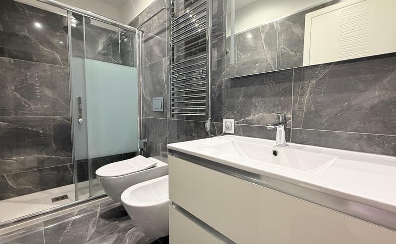 Elegante appartamento 4.5 locali con splendida vista lago a Capolago (10)