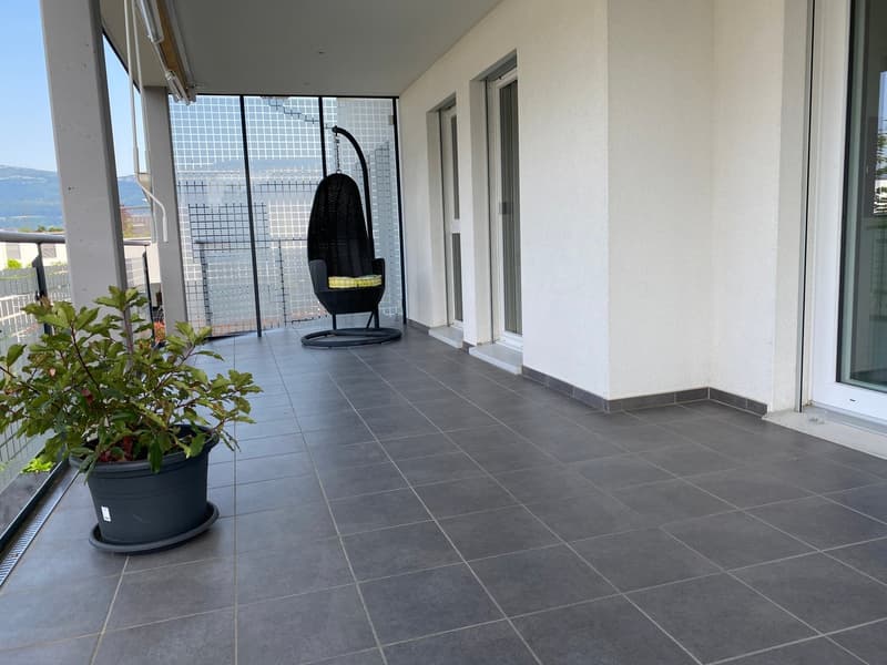 Bright 4.5-room apartment with balcony and beautiful view in Wangen an der Aare (3)