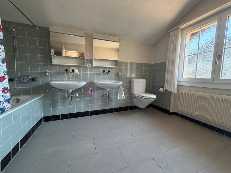 Spacious single-family house in a quiet location in Langenloh-Rüfenacht (18)