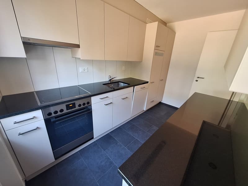 Bright 3.5-room apartment with balcony – Your new home in Jegenstorf (4)