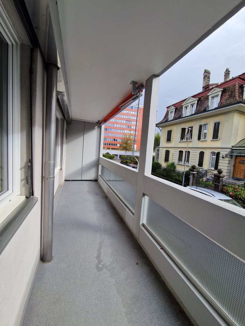 Modern studio with balcony on Holligenstrasse 74 in Bern (10)