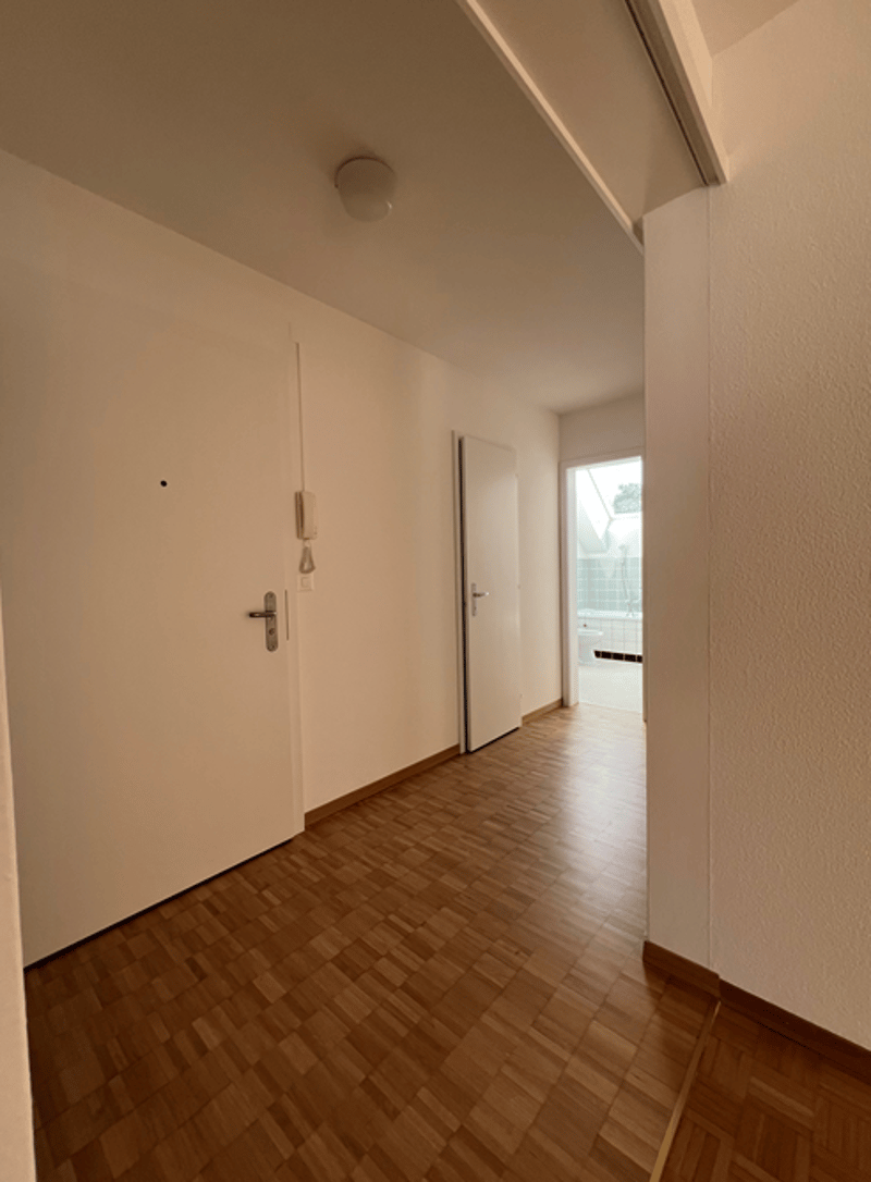 Helle 4.5-Zimmer-Wohnung mit Balkon und schöner Aussicht in Köniz (13)