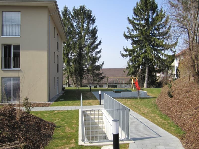 Bright 4.5-room apartment with large balcony in Sarmenstorf (2)