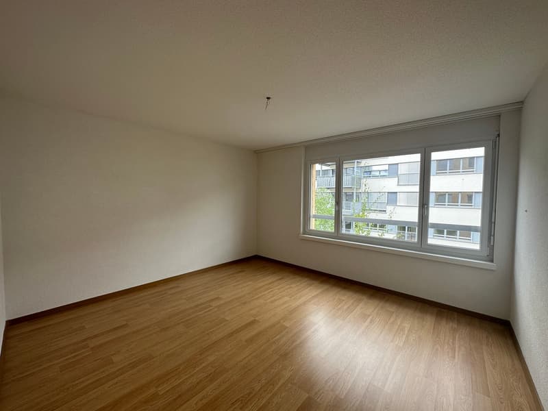 Ein glücklicher Wohnungsstart (4)
