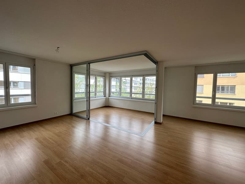 Ein glücklicher Wohnungsstart (2)