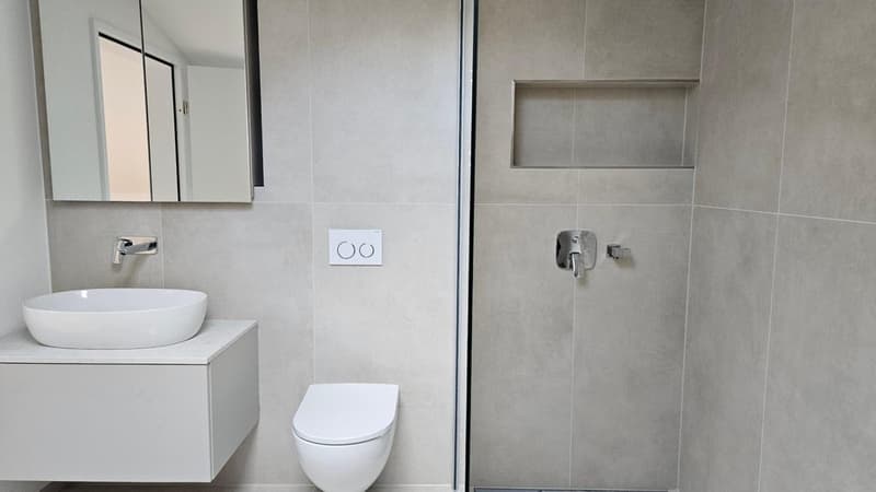 Bright, new luxurious 2½ room apartment (H2) on the ground floor with large seating area (5)