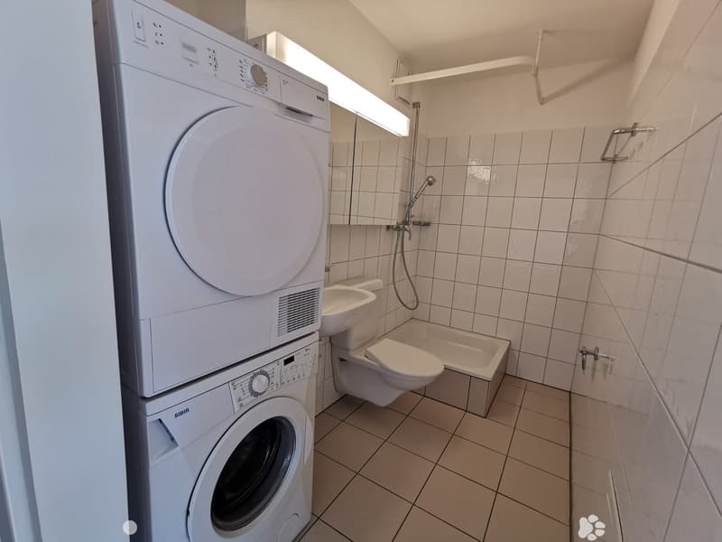 Helle 2.5-Zimmer-Wohnung in Biel – Modern und zentral gelegen (3)