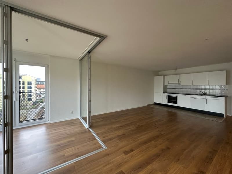 Moderne und grosszügige 1.5-Zimmerwohnung im EG mit Wintergarten (4)
