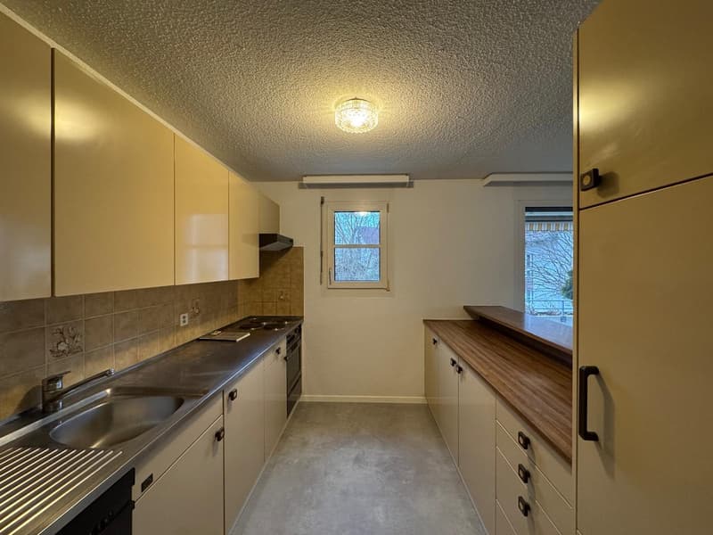 Helle 3.5-Zimmer-Wohnung mit Balkon und Kamin in Hombrechtikon (5)