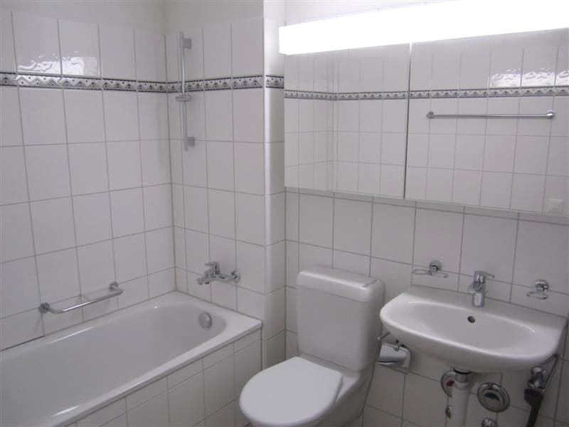 Moderne und grosszügige 2.5-Zimmerwohnung im 5.OG mit Wintergarten (7)