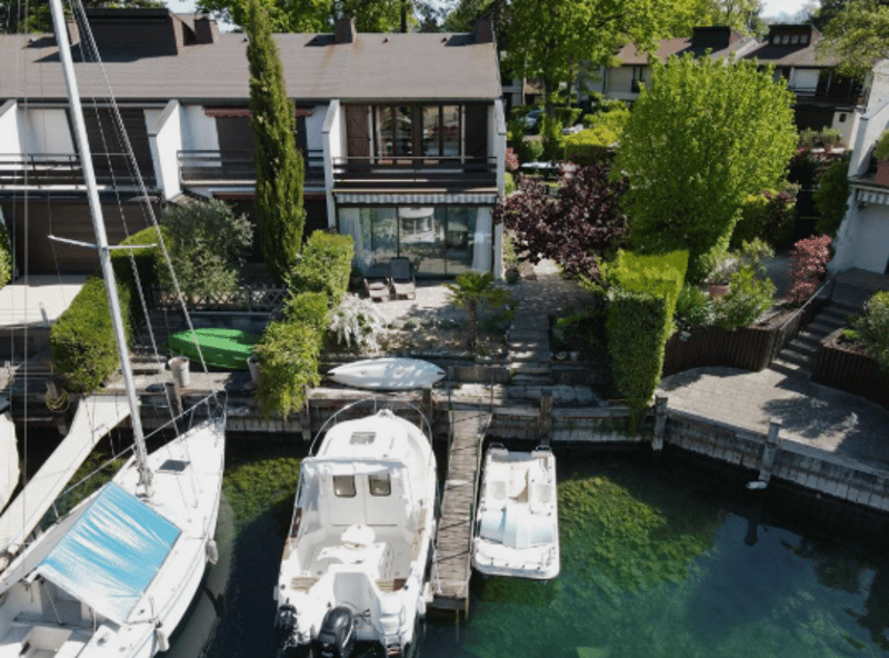 Renovated duplex on the top floor in Port Ripaille (3)