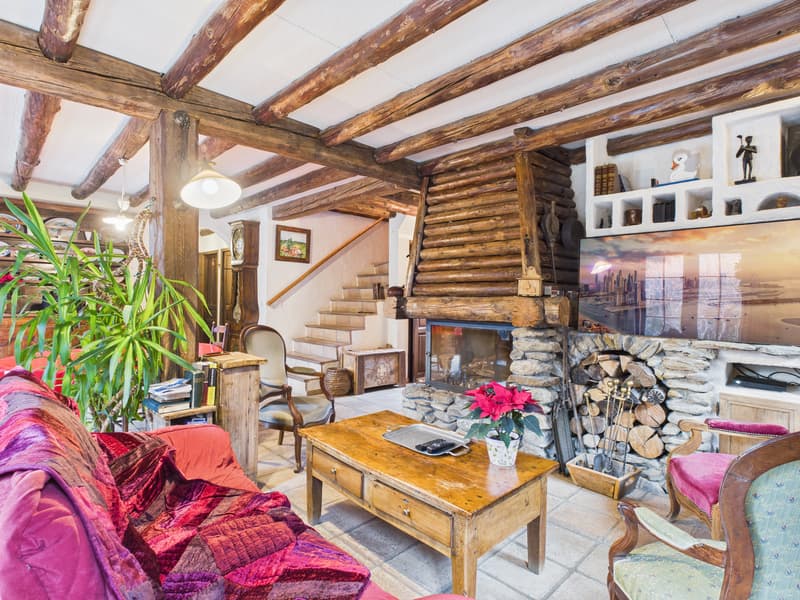 Chalet with Mont-Blanc view and terrace (4)