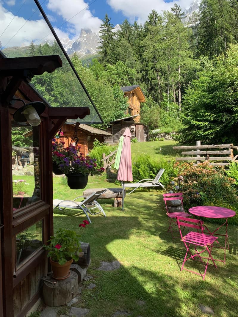 Chalet with Mont-Blanc view and terrace (13)