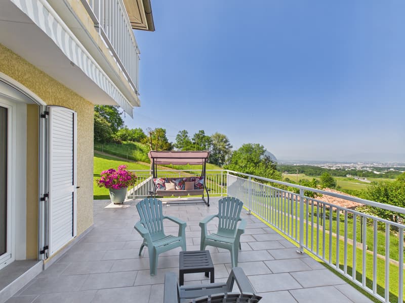 CRANVES-SALES Villa with panoramic view (1)