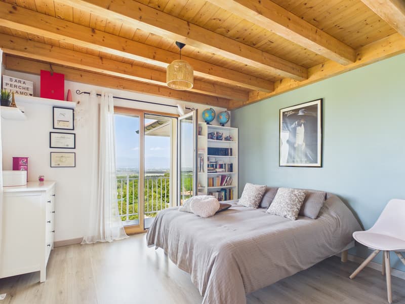 CRANVES-SALES Villa with panoramic view (13)
