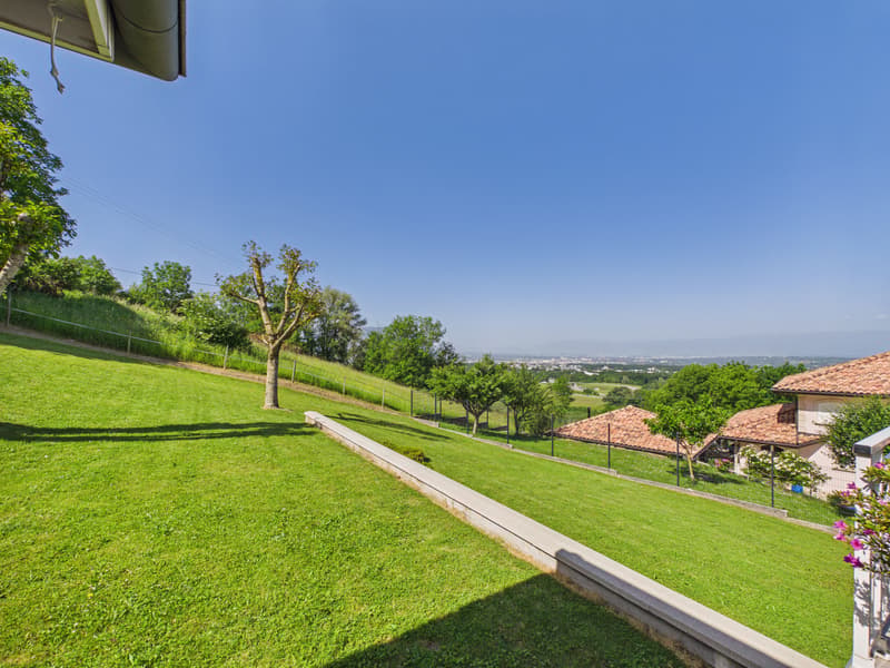CRANVES-SALES Villa with panoramic view (3)